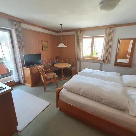 Gaestehaus Annemarie Reit im Winkl