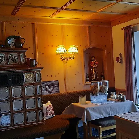 Gaestehaus Annemarie Guest house Reit im Winkl